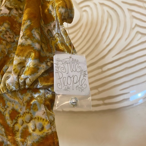 NWT Free People High Neck Tapestry Print Velvet Top with Button Back Neck - Picture 12 of 12